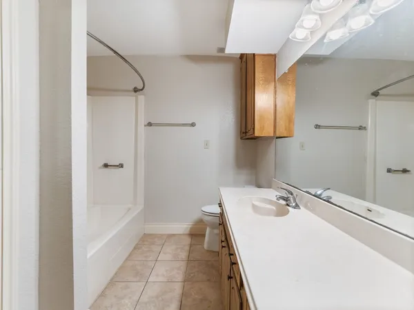 $1,645 | 7 Columbella Street, Bay City, TX 77414
