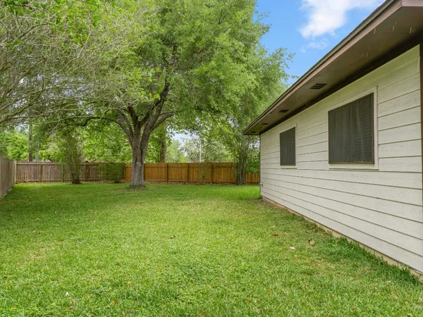 $1,645 | 7 Columbella Street, Bay City, TX 77414