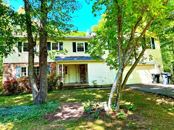 $749,900 | 8324 Morningside Drive, Manassas, VA 20112