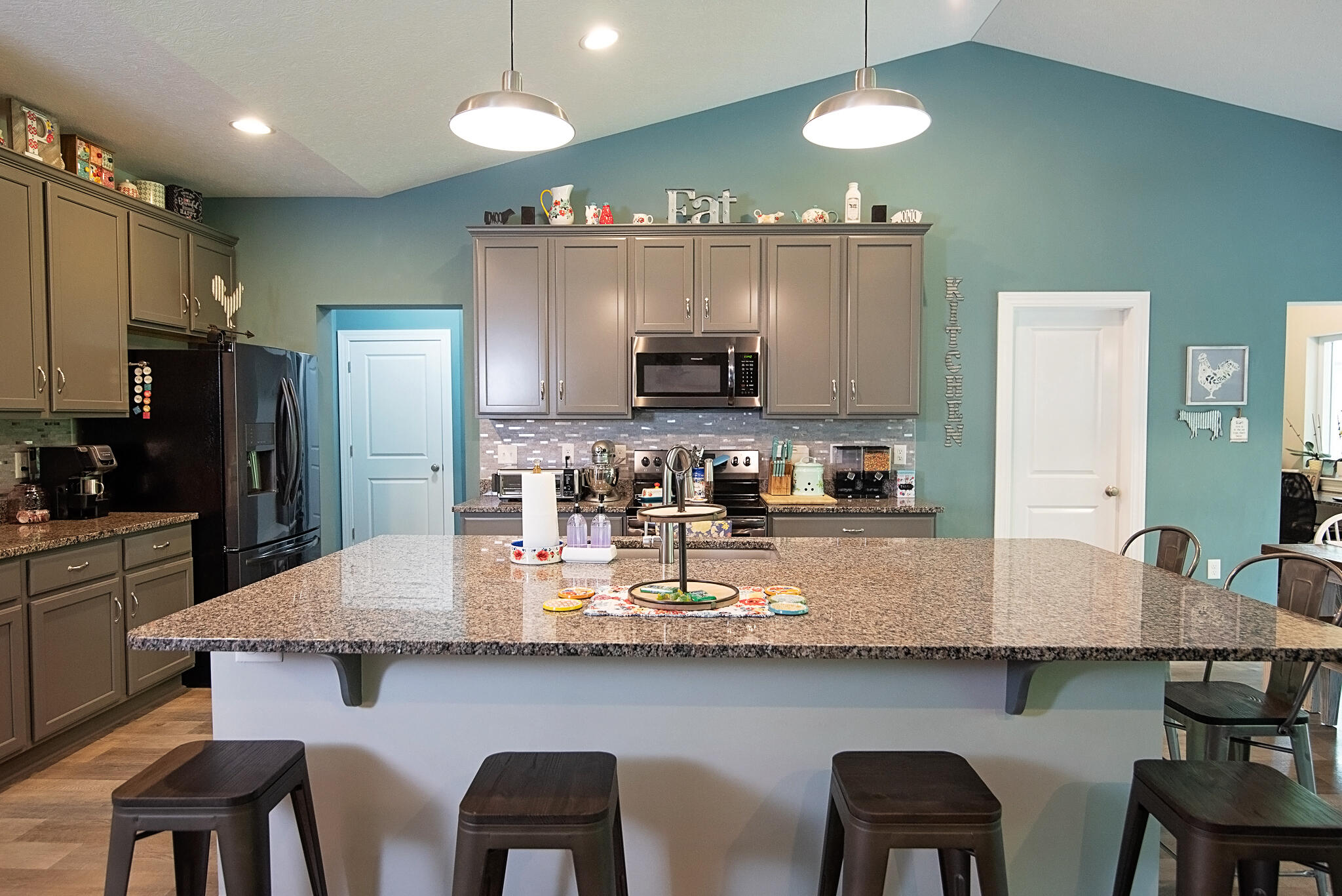 2301 Eris Road Urbana, OH 43078 - Photo 12 of 36