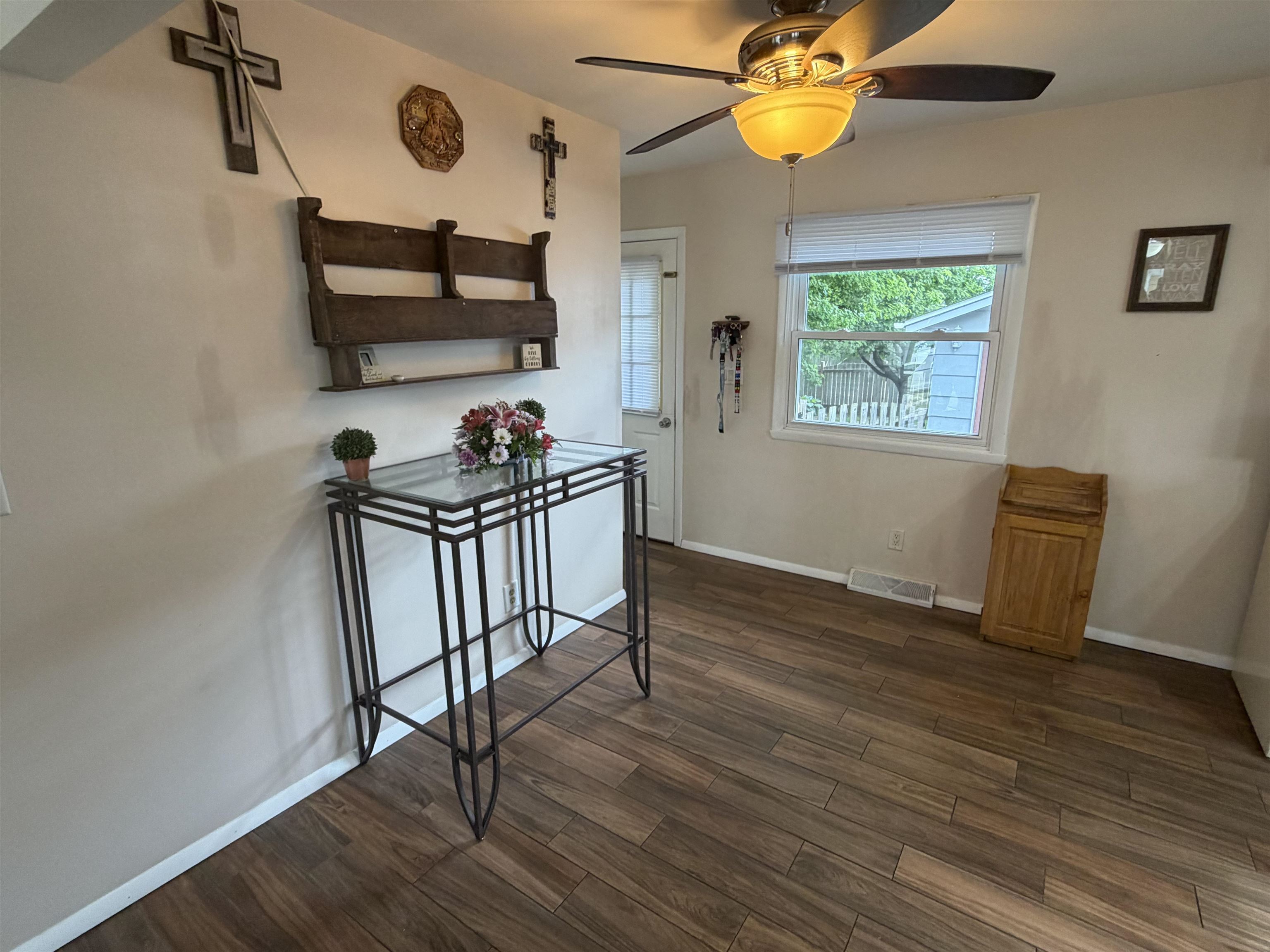 1706 Notre Dame Road Rockford, IL 61103 - Photo 6 of 17 Gallery Image 6