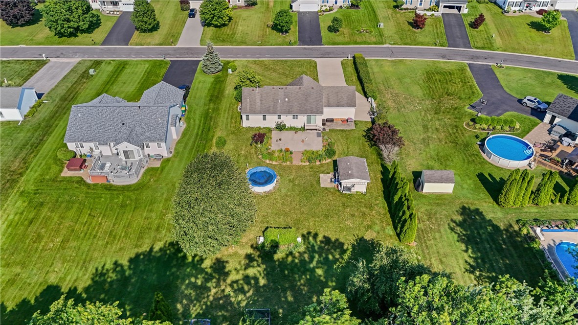 750 Close Circle Webster, NY 14580 - Photo 43 of 50