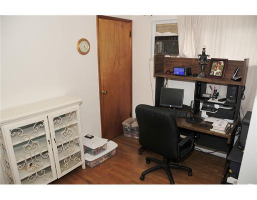 237 Hazel Kirk Road Monongahela, PA 15063 - Photo 11 of 17 Bedroom. Currently being used as an office