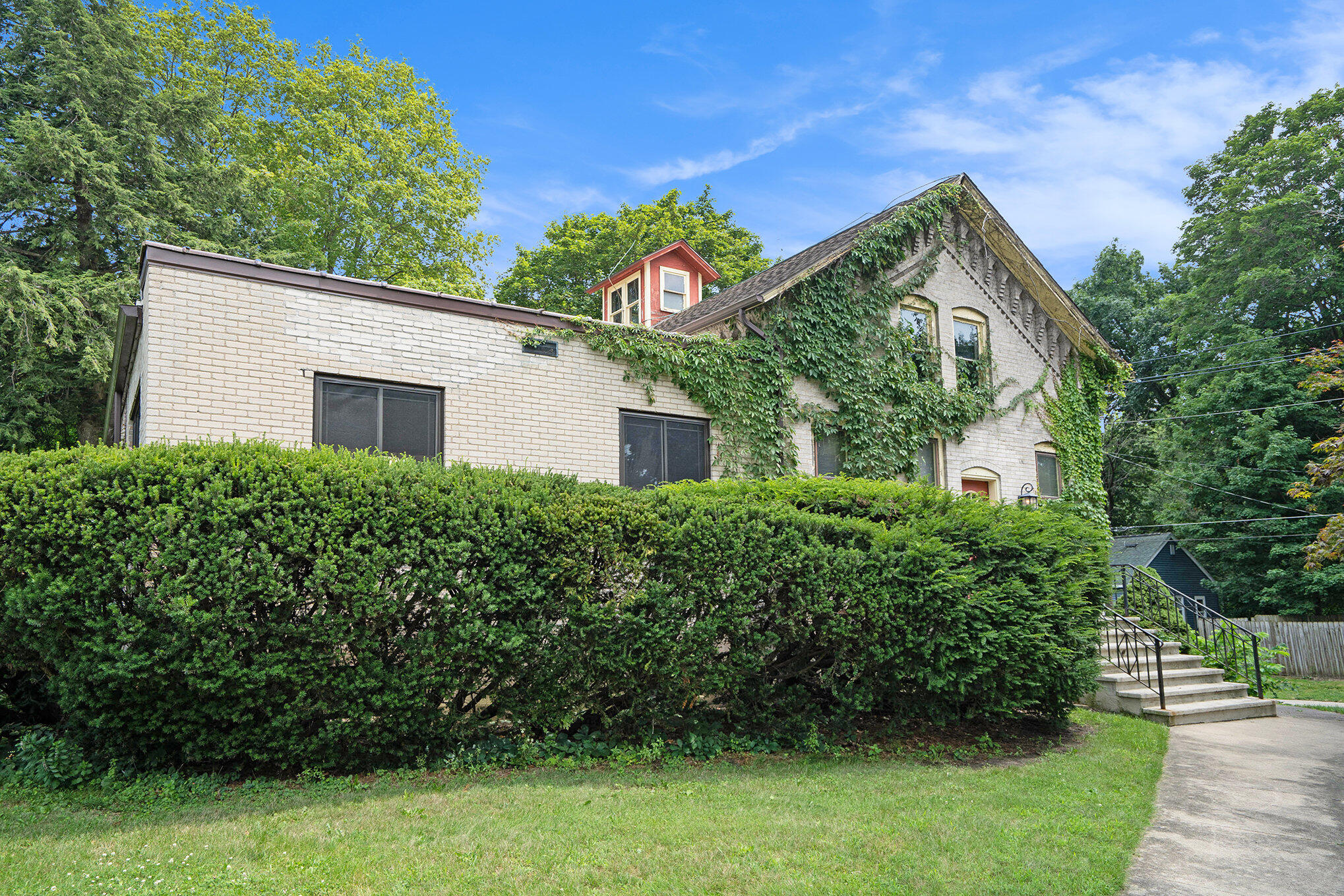 801 Portage Avenue Three Rivers, MI 49093 - Photo 4 of 24 004_jbs05067jbs05067jbs05067jbs05067