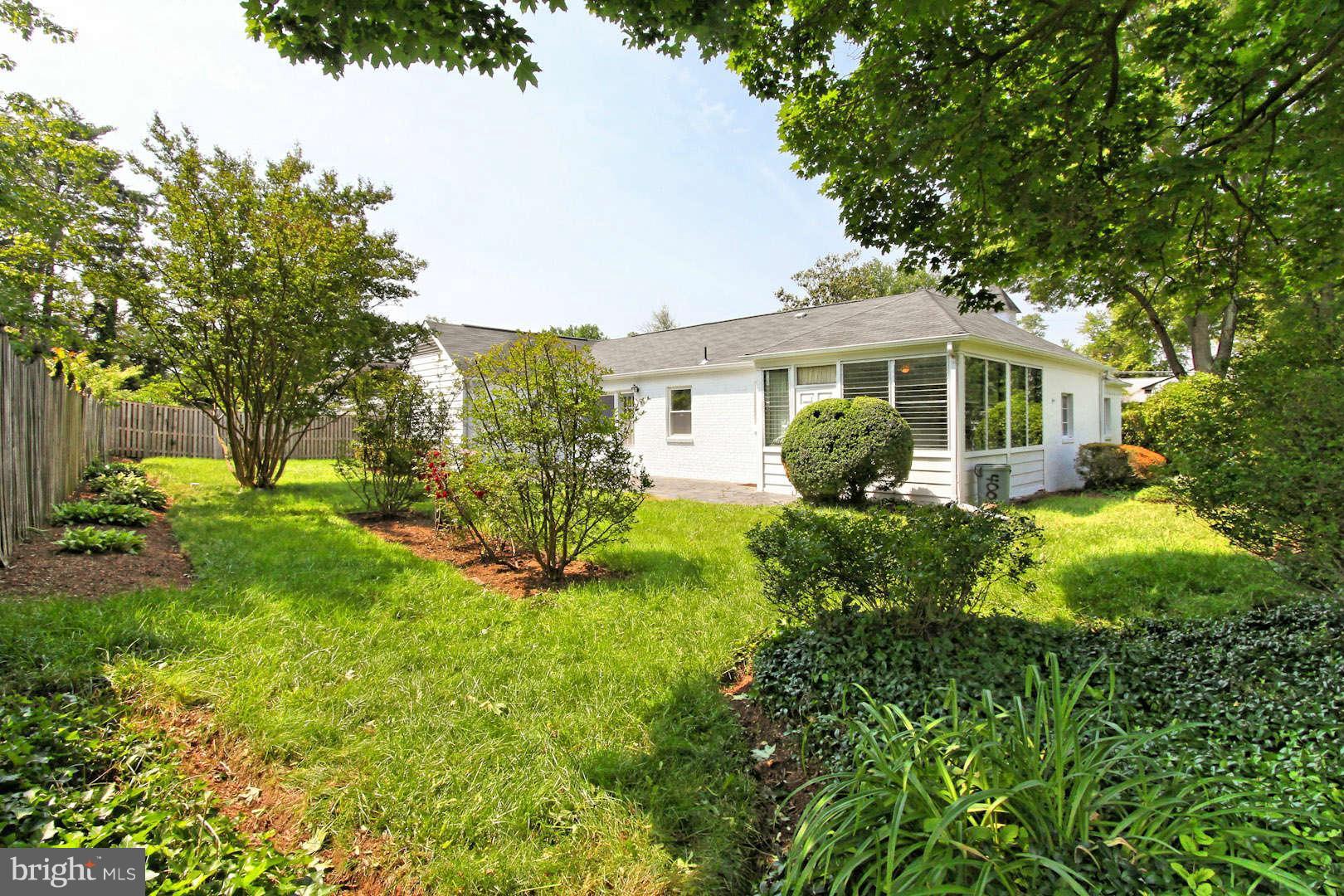 4007 Ridge Road Annandale, VA 22003 - Photo 25 of 27 Exterior (Rear)