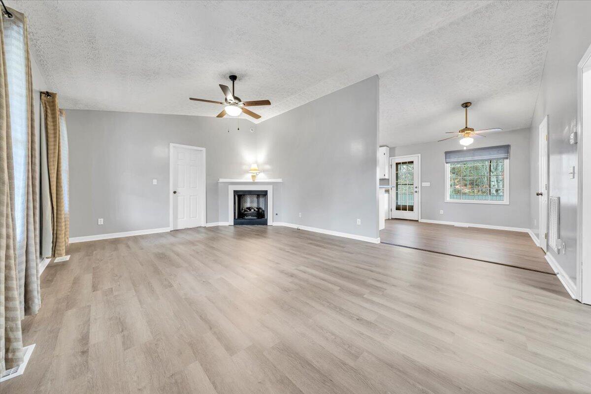 1206 Airport Road Moneta, VA 24121 - Photo 6 of 40 05-MIB00154