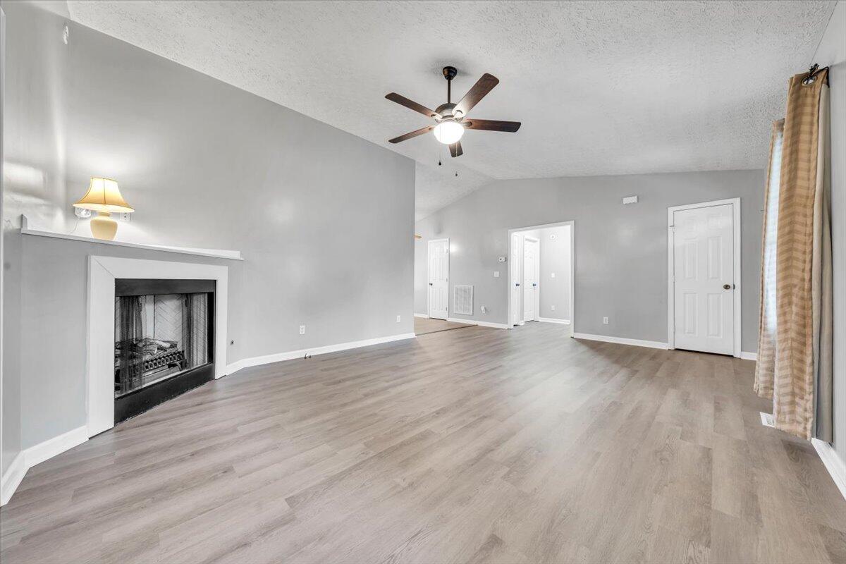 1206 Airport Road Moneta, VA 24121 - Photo 7 of 40 06-MIB00157