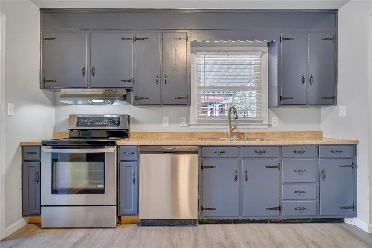 4948 Pomeroy Road Northwest Roanoke, VA 24017 - Photo 8 of 40 08-MIB08035