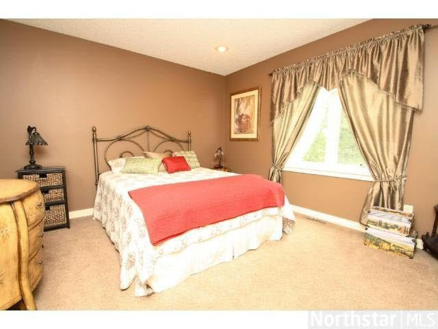 7984 Island Road Eden Prairie, MN 55347 - Photo 12 of 17