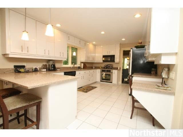 7984 Island Road Eden Prairie, MN 55347 - Photo 7 of 17