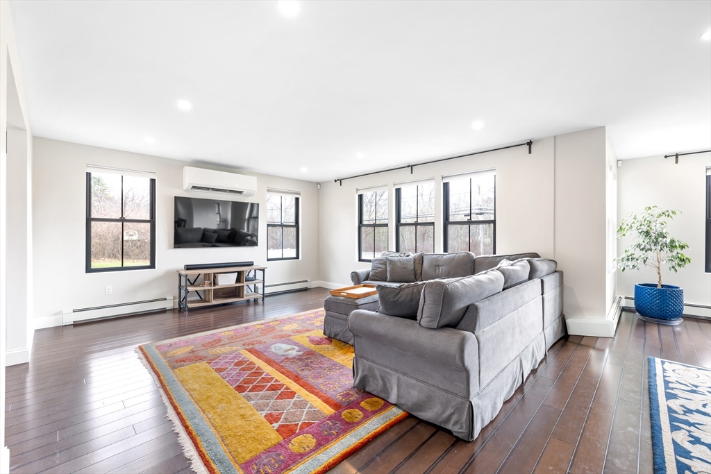 36 Fisher Road Southborough, MA 01772 - Photo 12 of 40 Gallery Image 12