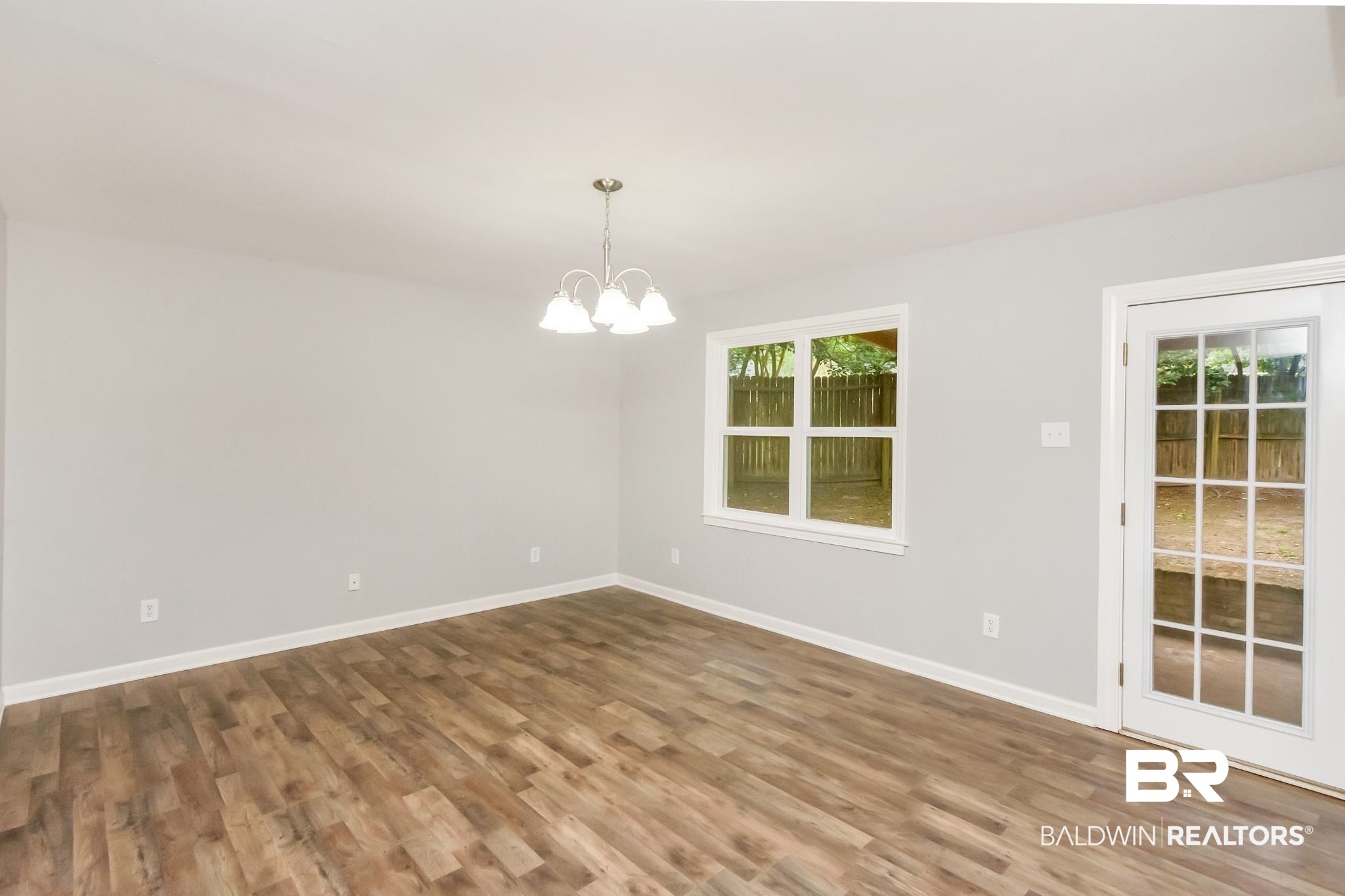 2301 Highpoint Drive East Mobile, AL 36693 - Photo 4 of 37