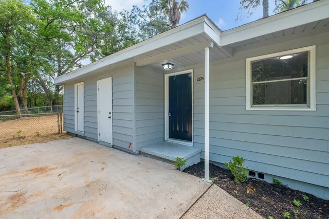 $189,900 | 2124 Berkshire Drive, Tallahassee, FL 32304