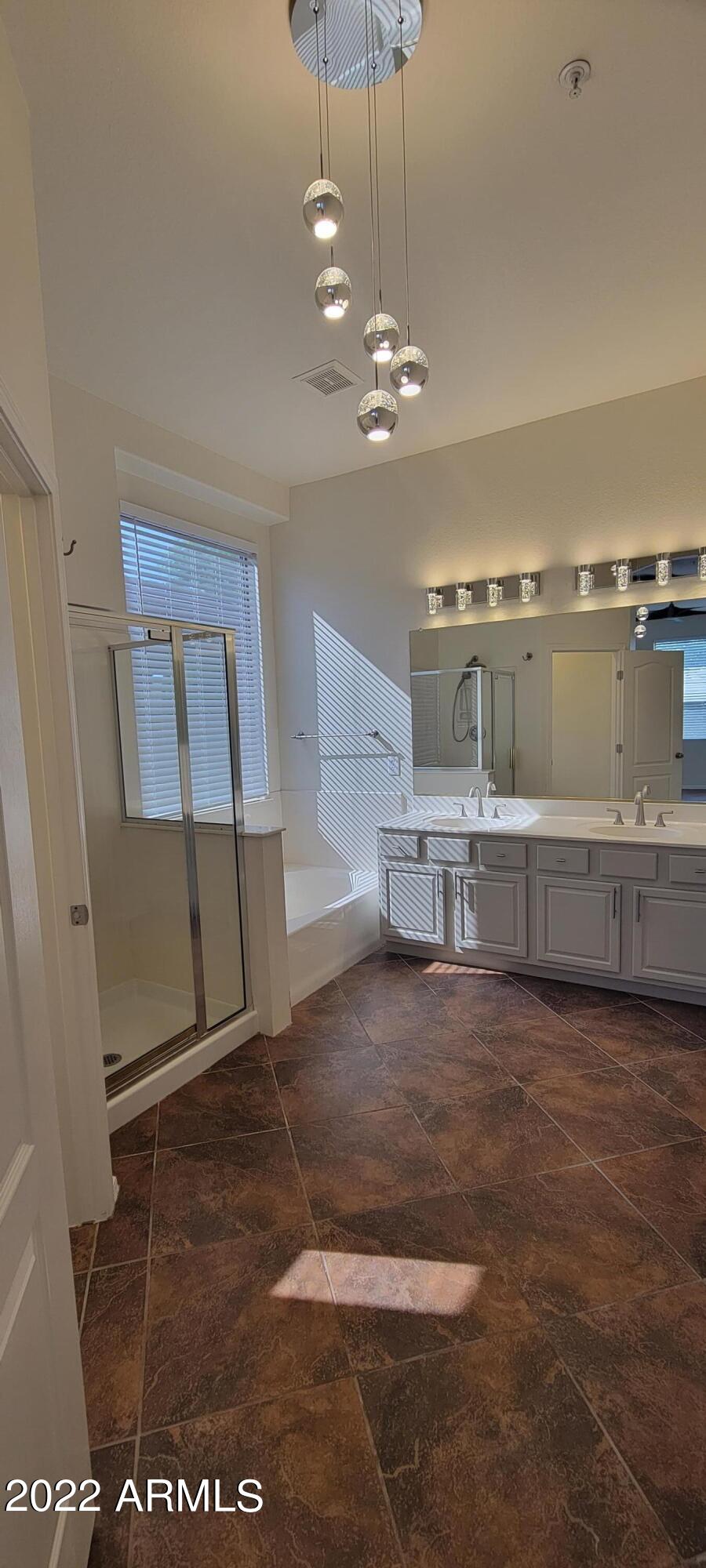 7323 East Overlook Drive Scottsdale, AZ 85255 - Photo 15 of 28 a view of a livingroom with furniture