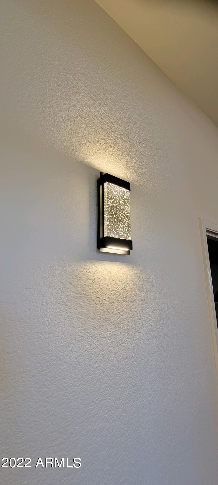 7323 East Overlook Drive Scottsdale, AZ 85255 - Photo 21 of 28 a view of a hallway