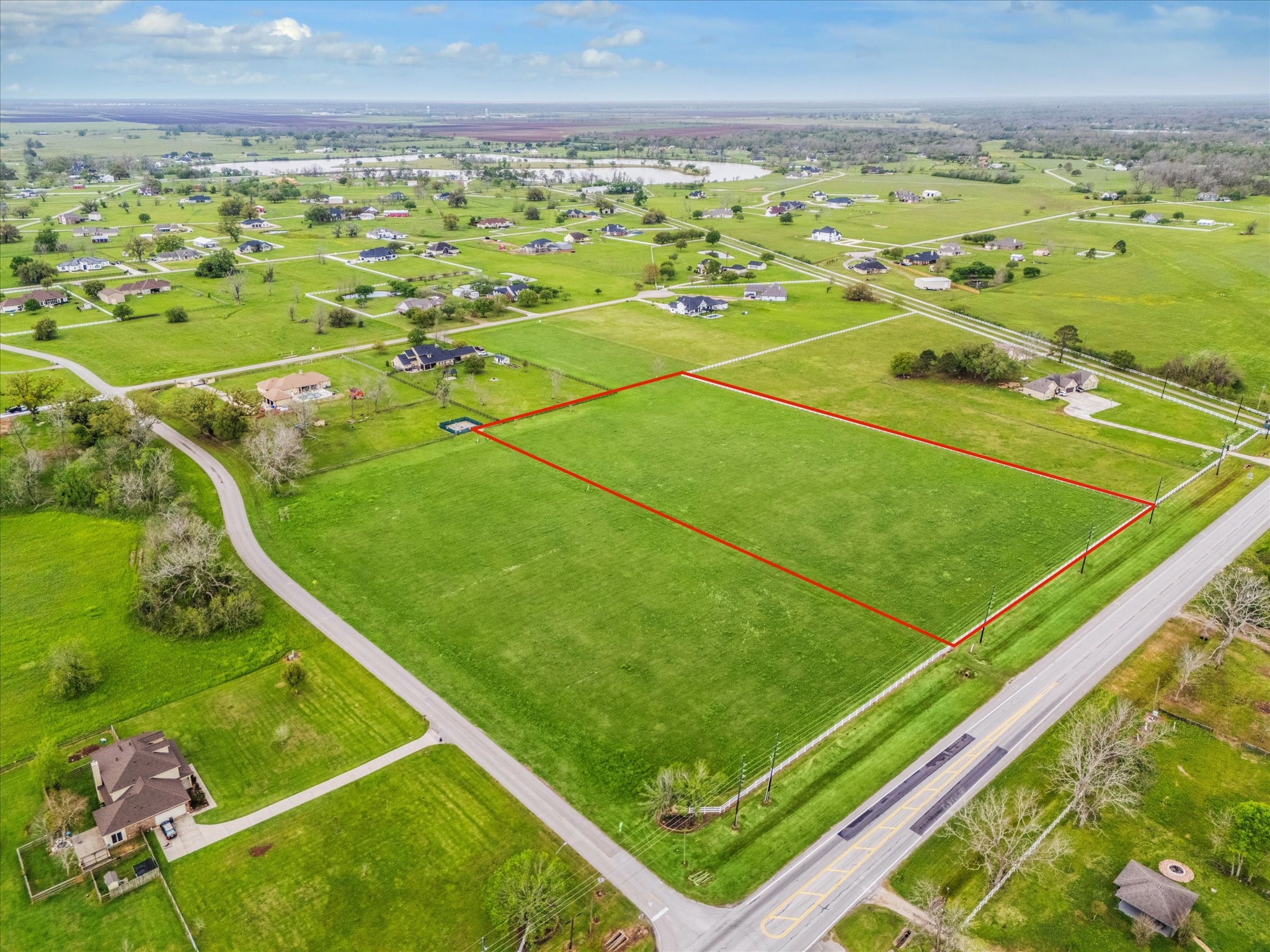 2819 West Farm To Market 1462 Rosharon, TX 77583 - Photo 6 of 8 a view of an outdoor space