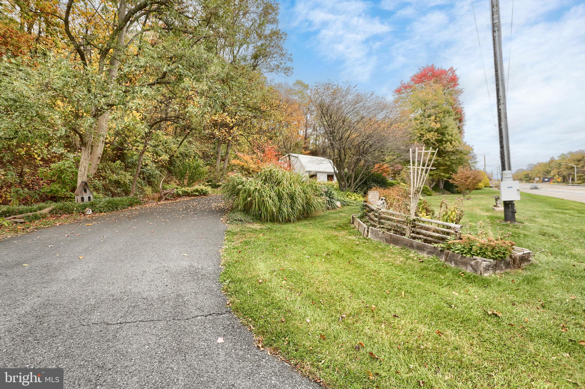 2130 Susquehanna Trail Liverpool, PA 17045 - Photo 11 of 54 a view of a yard with an trees