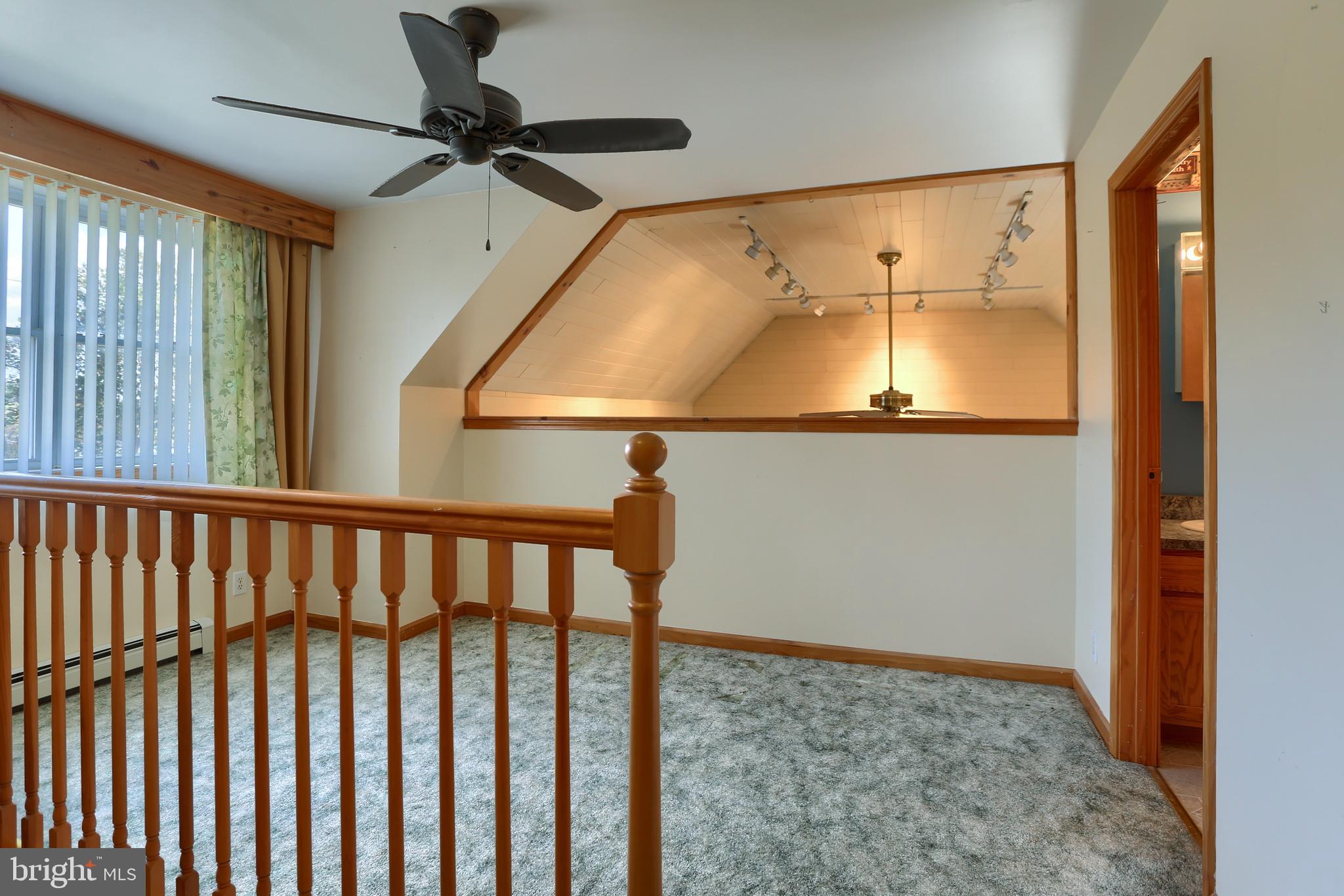 2130 Susquehanna Trail Liverpool, PA 17045 - Photo 42 of 54 a view of entryway