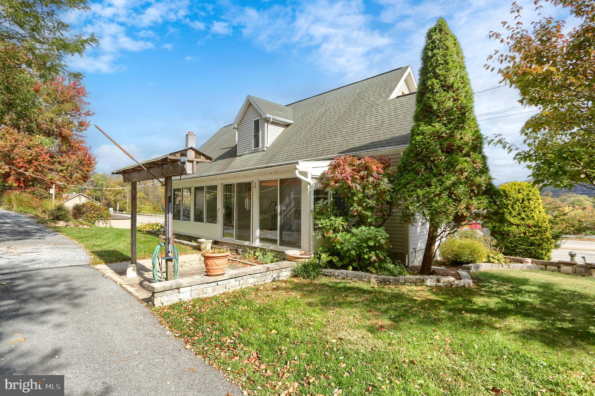 2130 Susquehanna Trail Liverpool, PA 17045 - Photo 7 of 54 a view of a house with backyard and sitting area