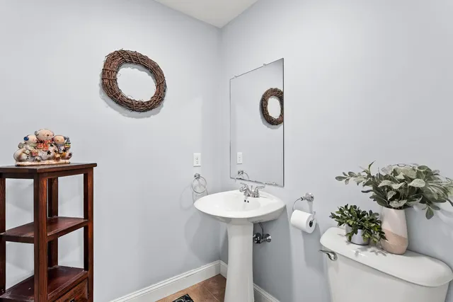 $695,000 | 10 Pacific Drive, Dover, NH 03820