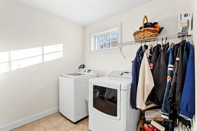 $695,000 | 10 Pacific Drive, Dover, NH 03820