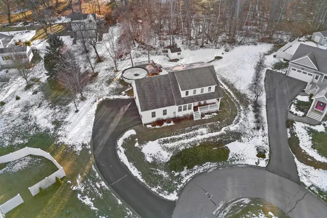 $695,000 | 10 Pacific Drive, Dover, NH 03820