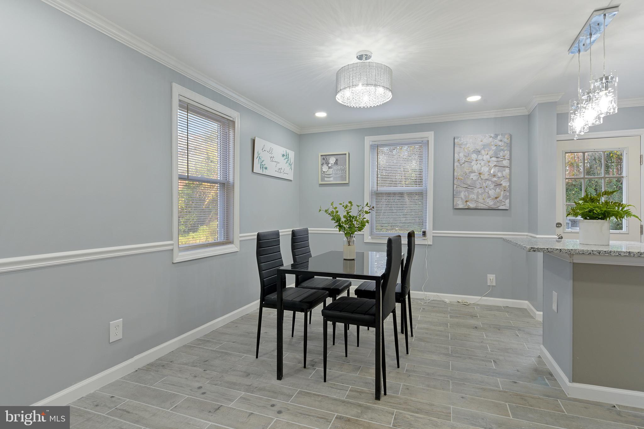 433 South Wickham Road Baltimore, MD 21229 - Photo 5 of 26