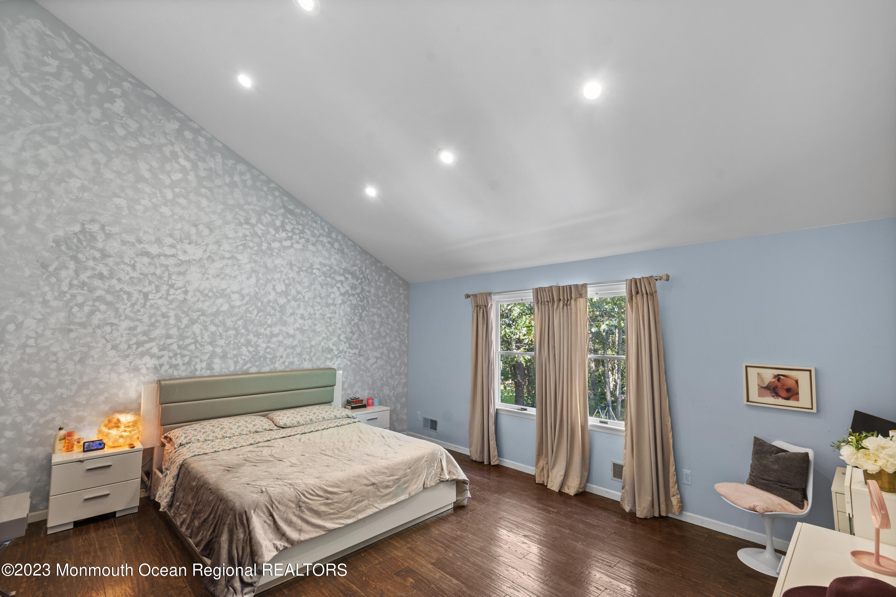 758 Anderson Road Jackson, NJ 08527 - Photo 20 of 35 a bedroom with a bed and a window