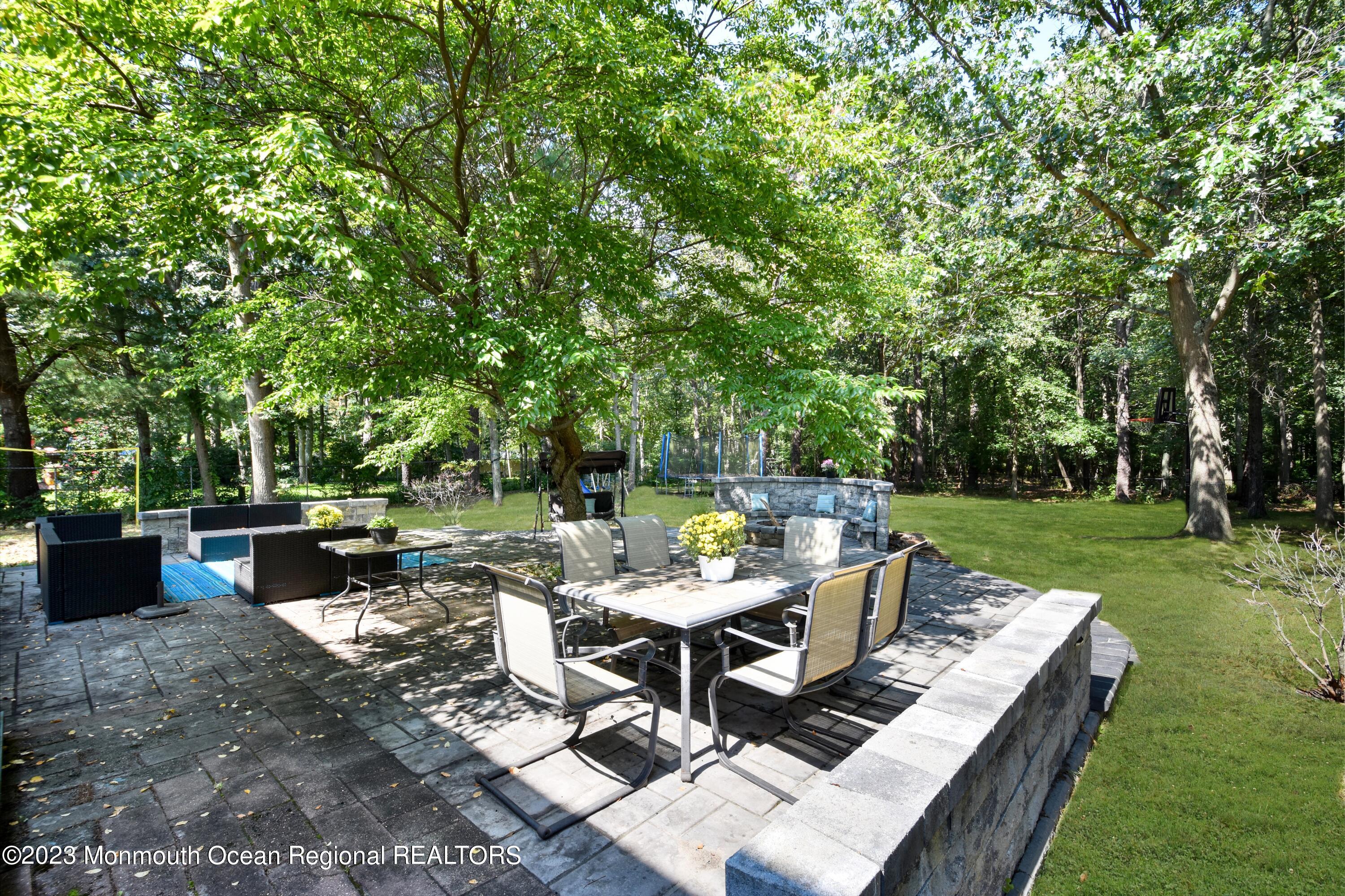 758 Anderson Road Jackson, NJ 08527 - Photo 35 of 35 a view of a sitting area with furniture in the garden