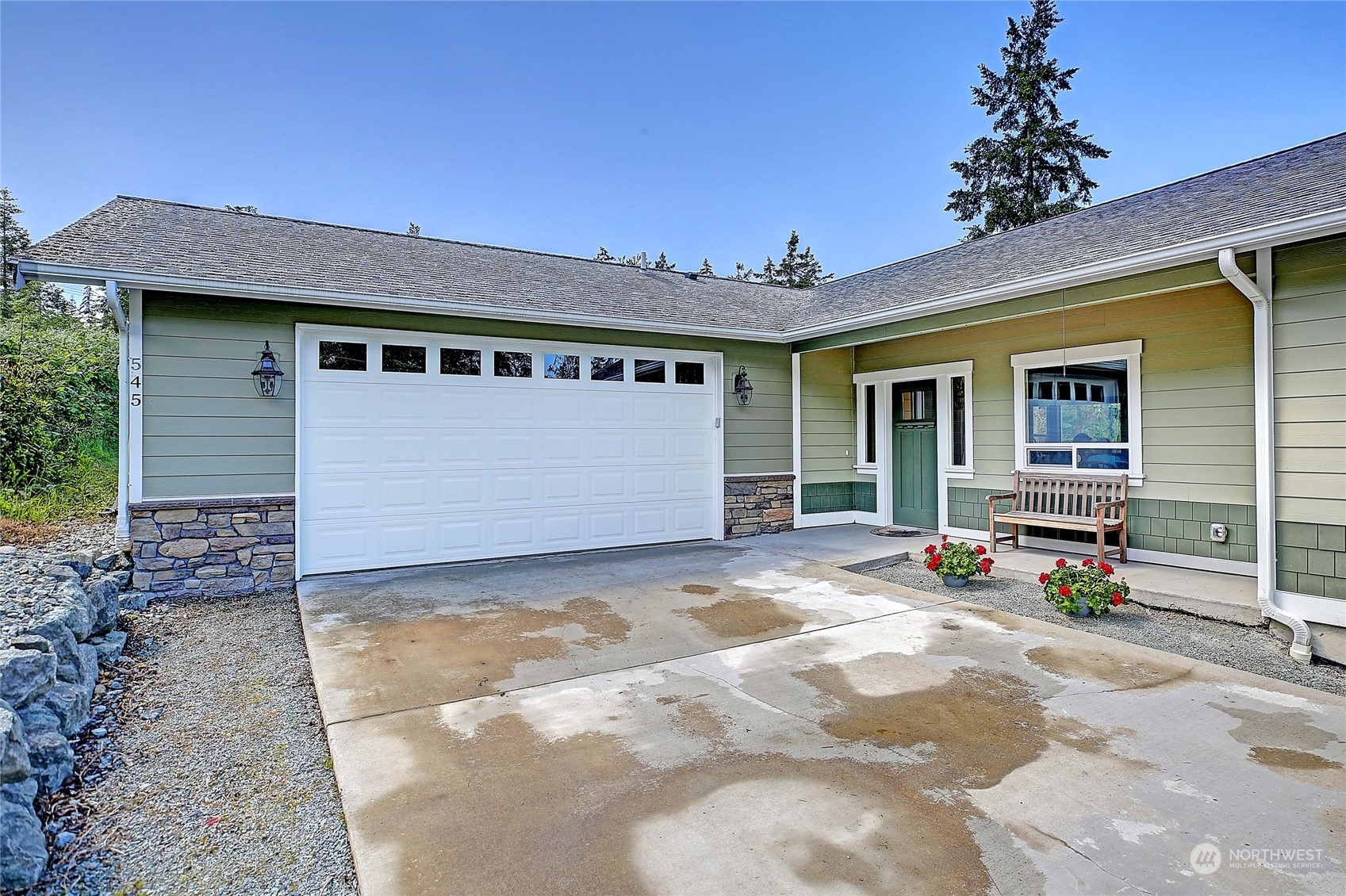 545 Rozeway Place Camano Island, WA 98282 - Photo 39 of 40 Gallery Image 39