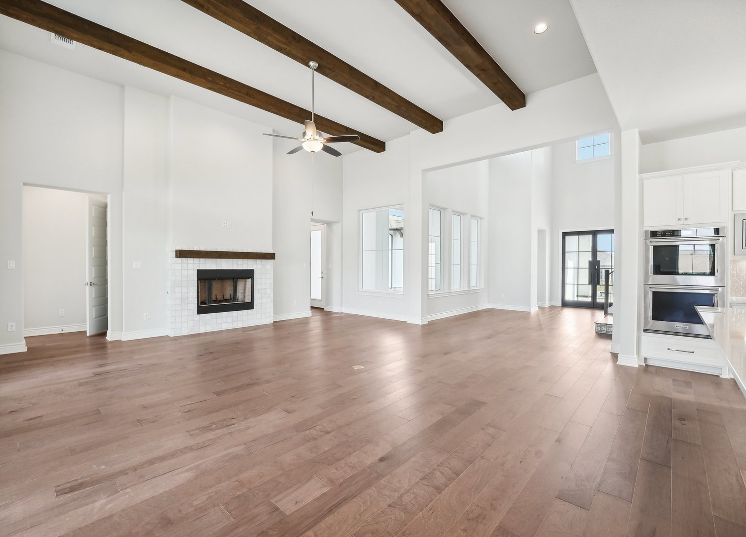 3 Bob Wire Road Spicewood, TX 78669 - Photo 9 of 27 Do you want a ceiling fan? Beams?
