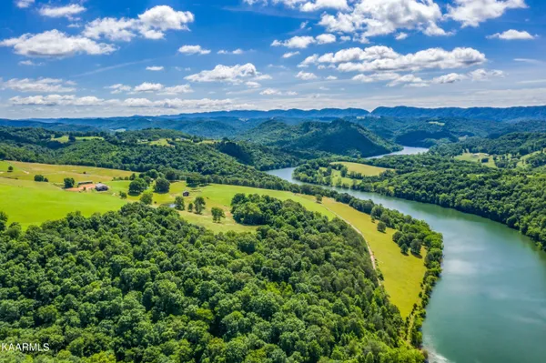 $4,860,000 | 745 Ronald Holt Lane, Tazewell, TN 37879