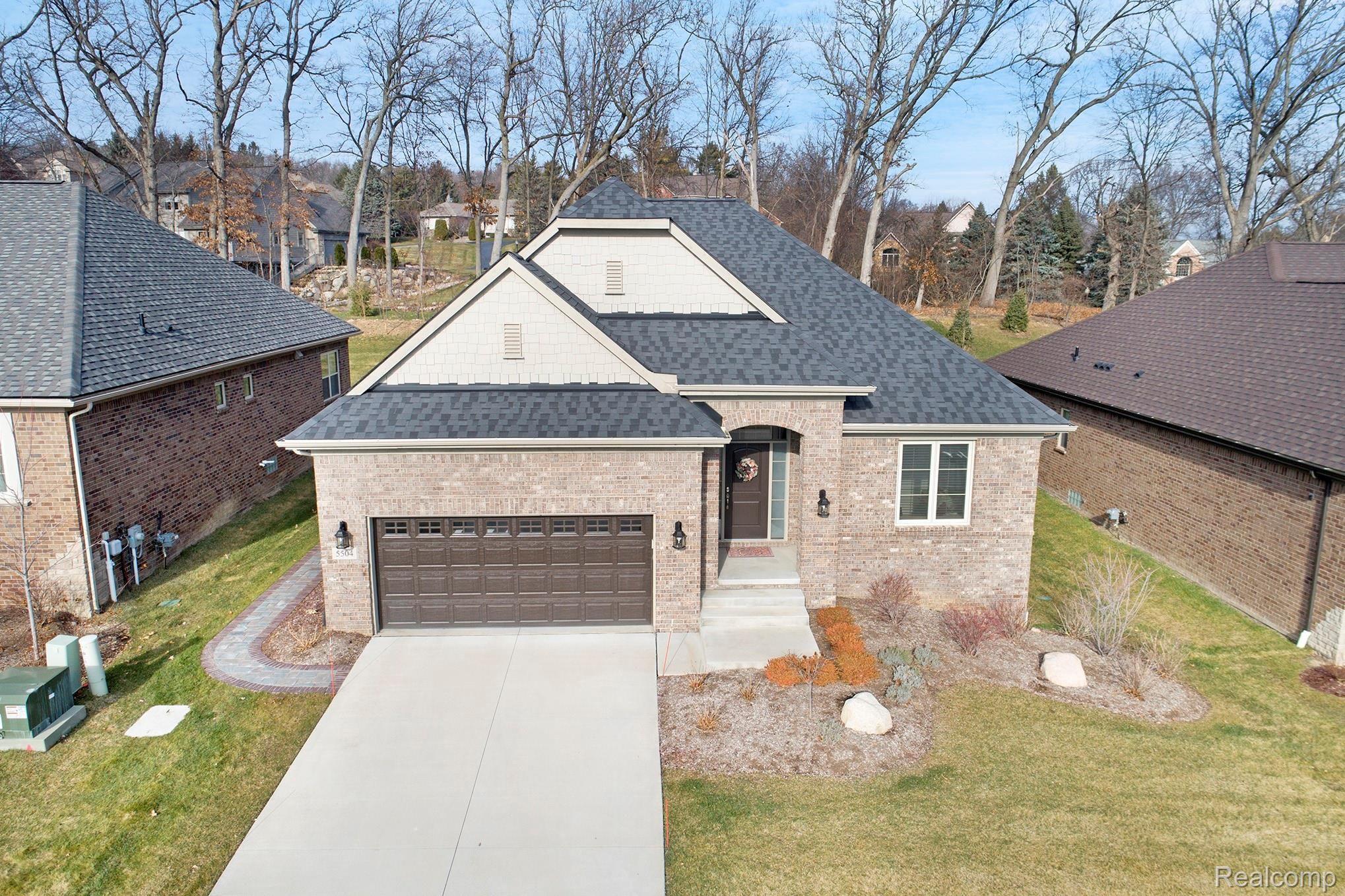 5504 Woodfall Road Clarkston, MI 48348 - Photo 28 of 28 DJI_0479.jpg