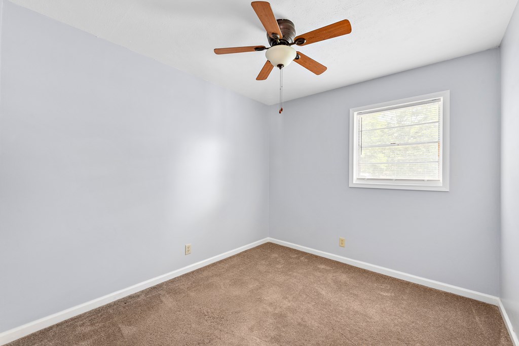 358 Grimes Road Ozark, AL 36360 - Photo 9 of 28