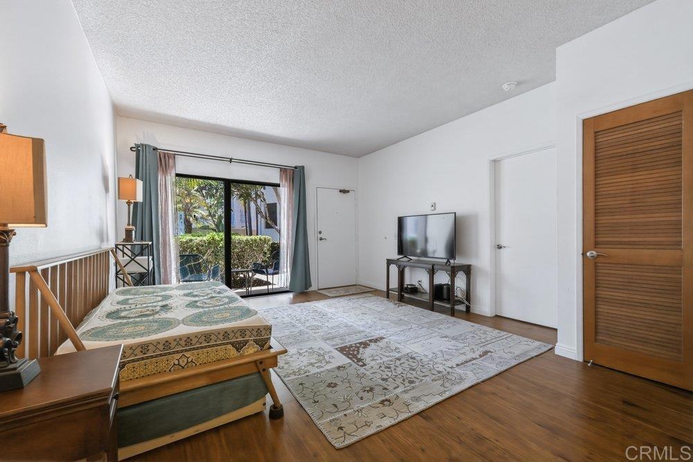 8310 Regents Road, Unit 1E San Diego, CA 92122 - Photo 15 of 31