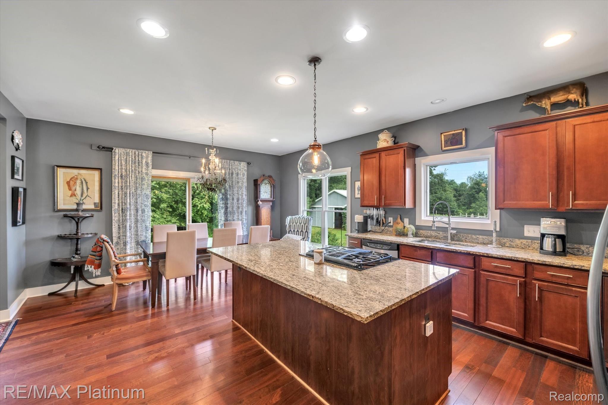 3133 Crooked Lake Road Howell, MI 48843 - Photo 12 of 41 Kitchen