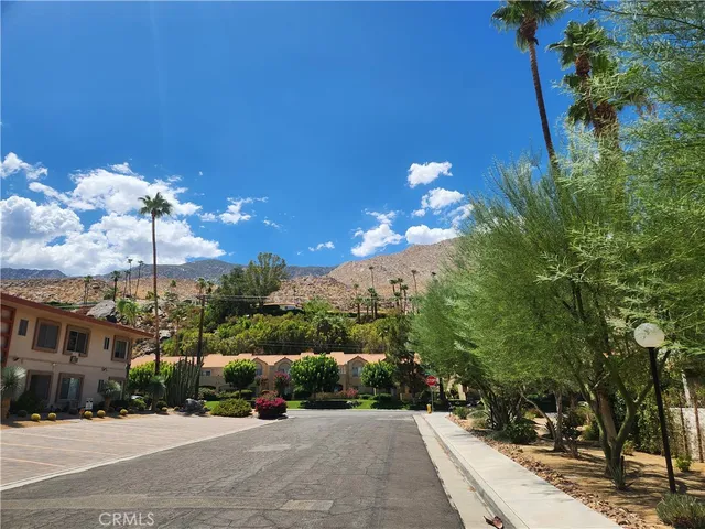 $2,295 | 2230 South Palm Canyon Drive, Unit 3, Palm Springs, CA 92264