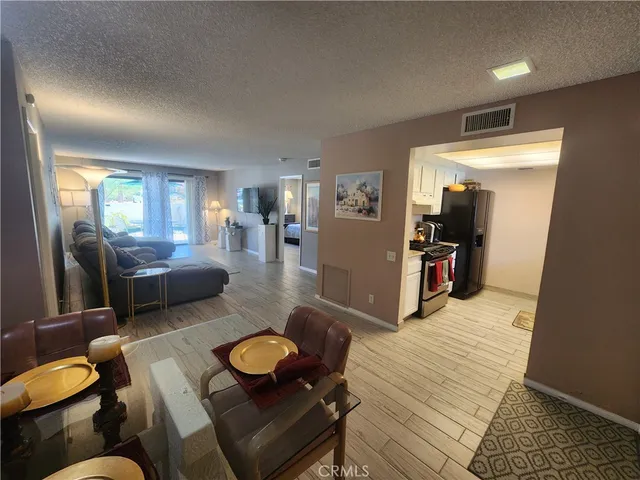 $2,295 | 2230 South Palm Canyon Drive, Unit 3, Palm Springs, CA 92264