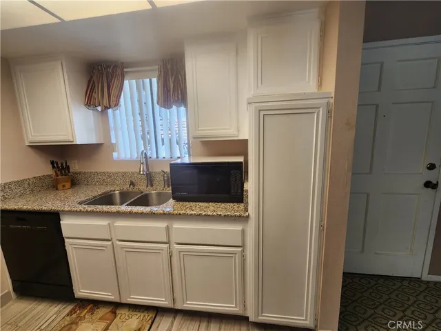 $2,295 | 2230 South Palm Canyon Drive, Unit 3, Palm Springs, CA 92264