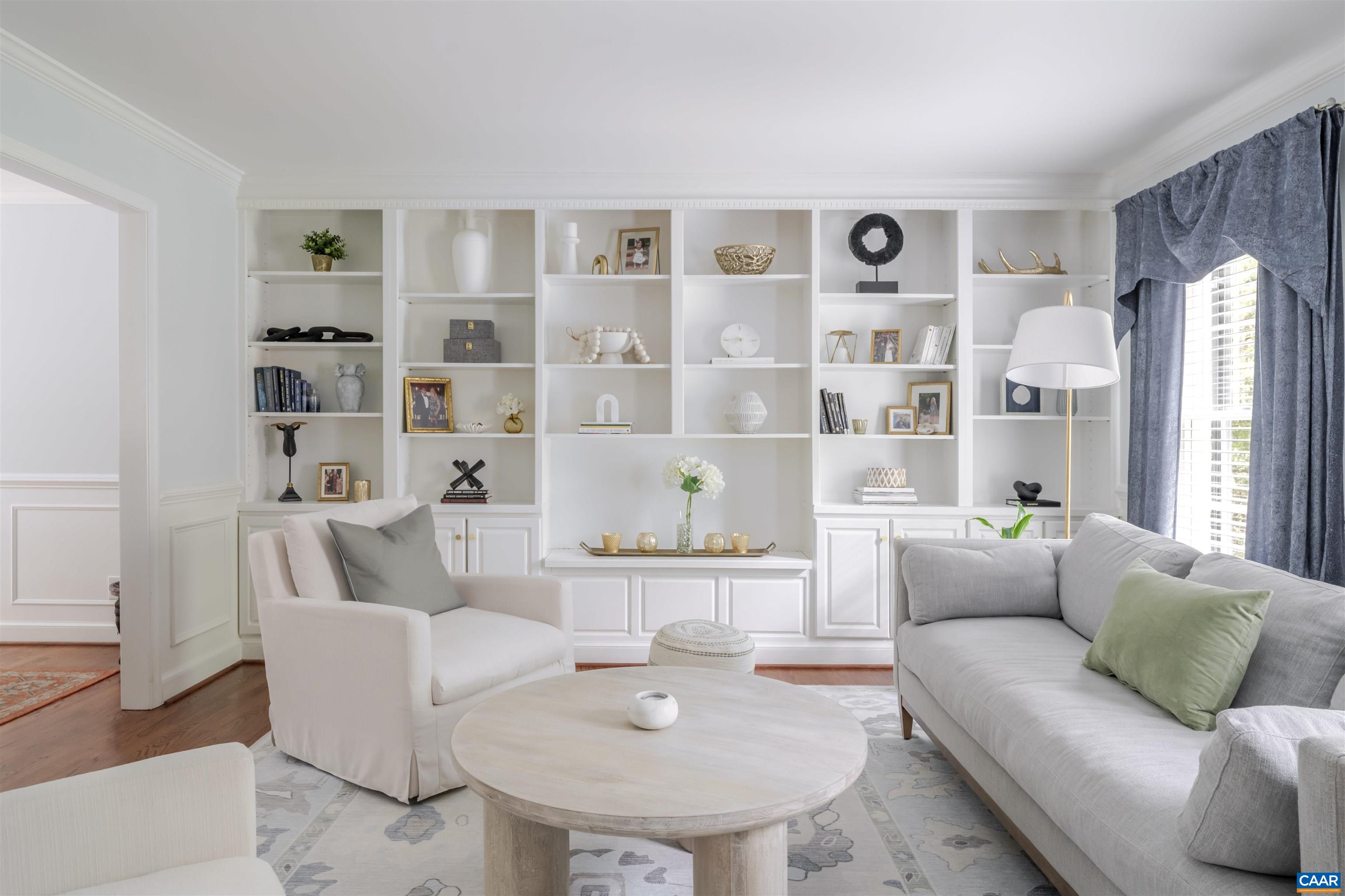3359 Marsden Point Keswick, VA 22947 - Photo 22 of 47 a living room with furniture and a table