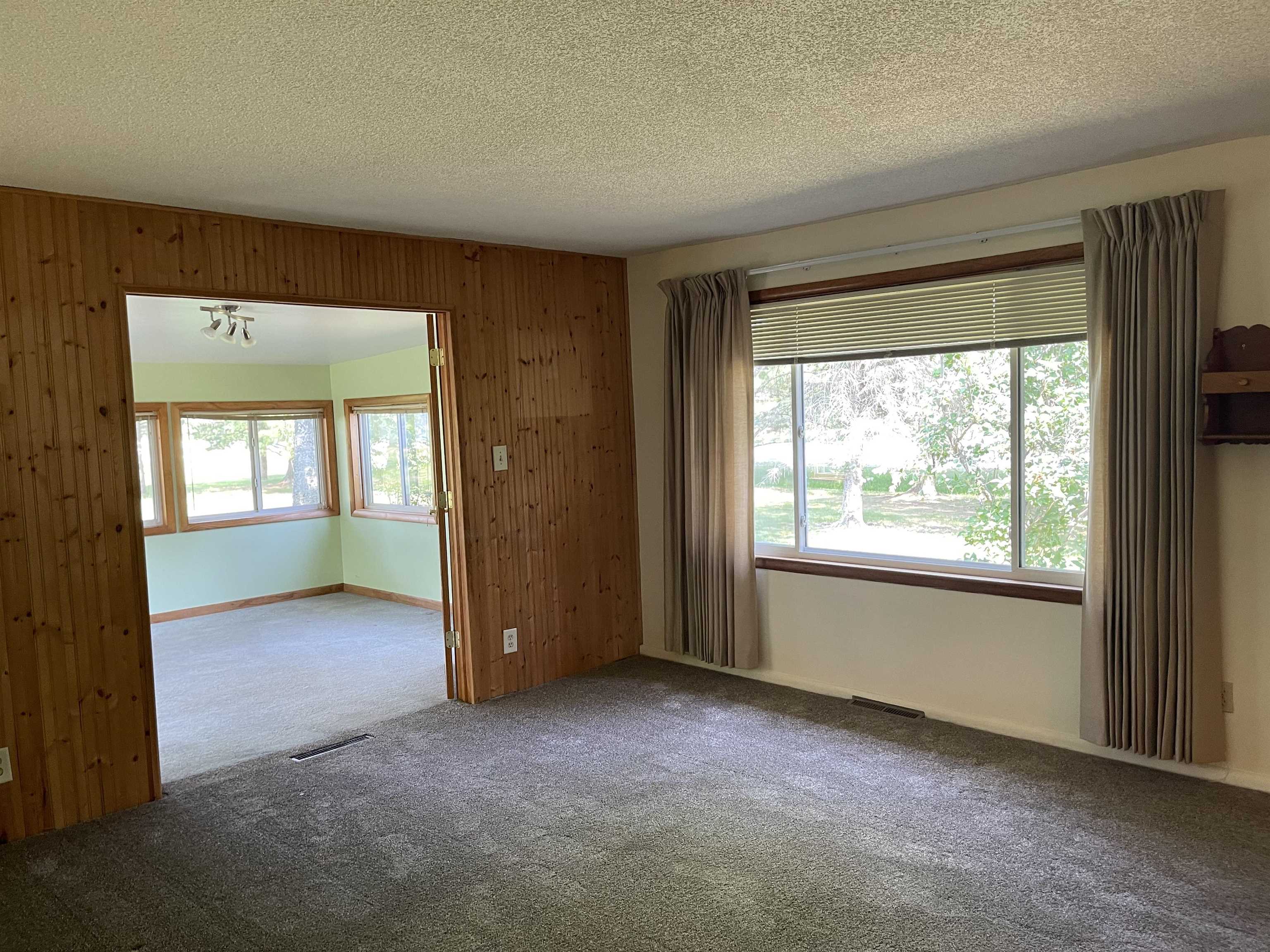 3325 Putnam Road Hale, MI 48739 - Photo 9 of 21 1912563-8.JPG