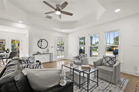 $775,000 | 2328 Dartmouth Avenue North, St. Petersburg, FL 33713