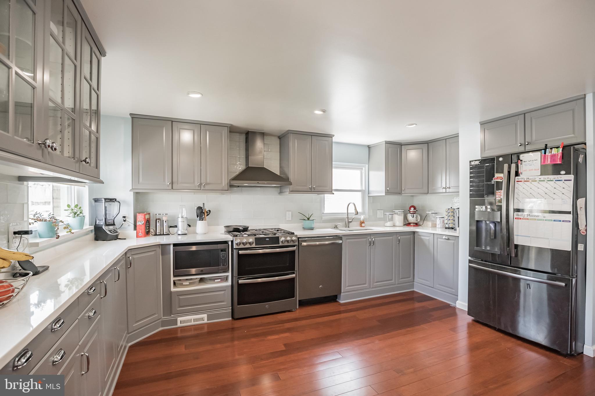 2818 Chase Road Philadelphia, PA 19152 - Photo 11 of 25 Gallery Image 11
