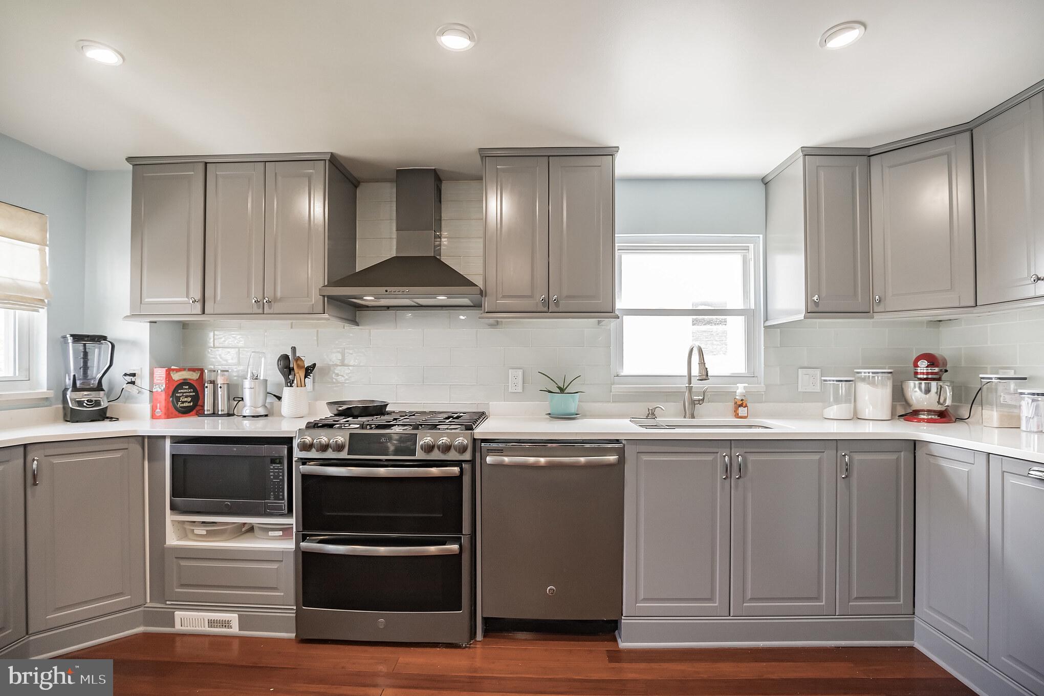 2818 Chase Road Philadelphia, PA 19152 - Photo 7 of 25 Gallery Image 7