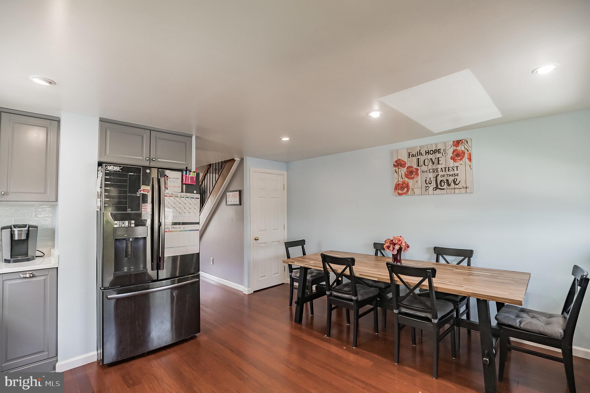 2818 Chase Road Philadelphia, PA 19152 - Photo 9 of 25 Gallery Image 9