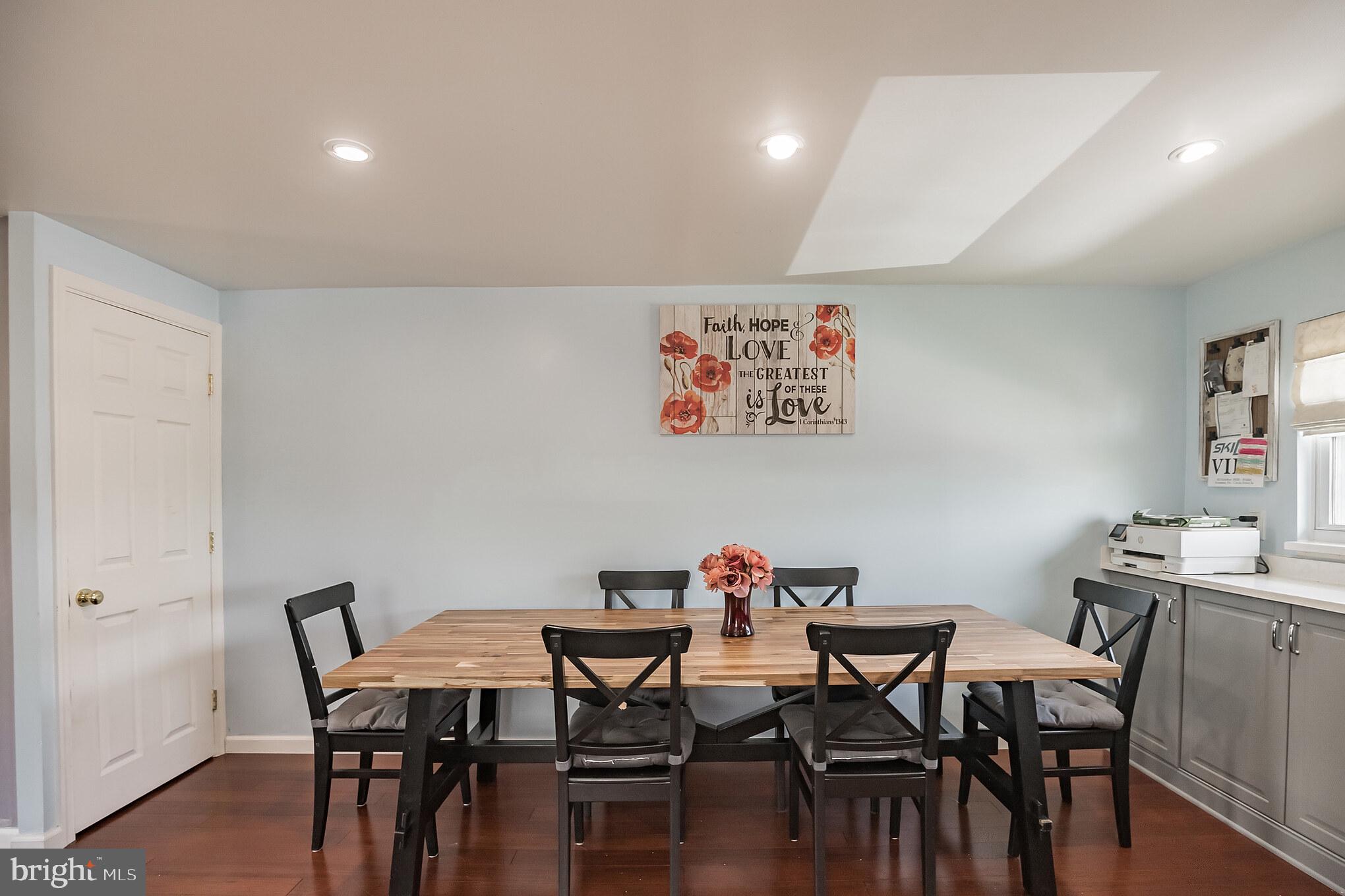 2818 Chase Road Philadelphia, PA 19152 - Photo 10 of 25 Gallery Image 10