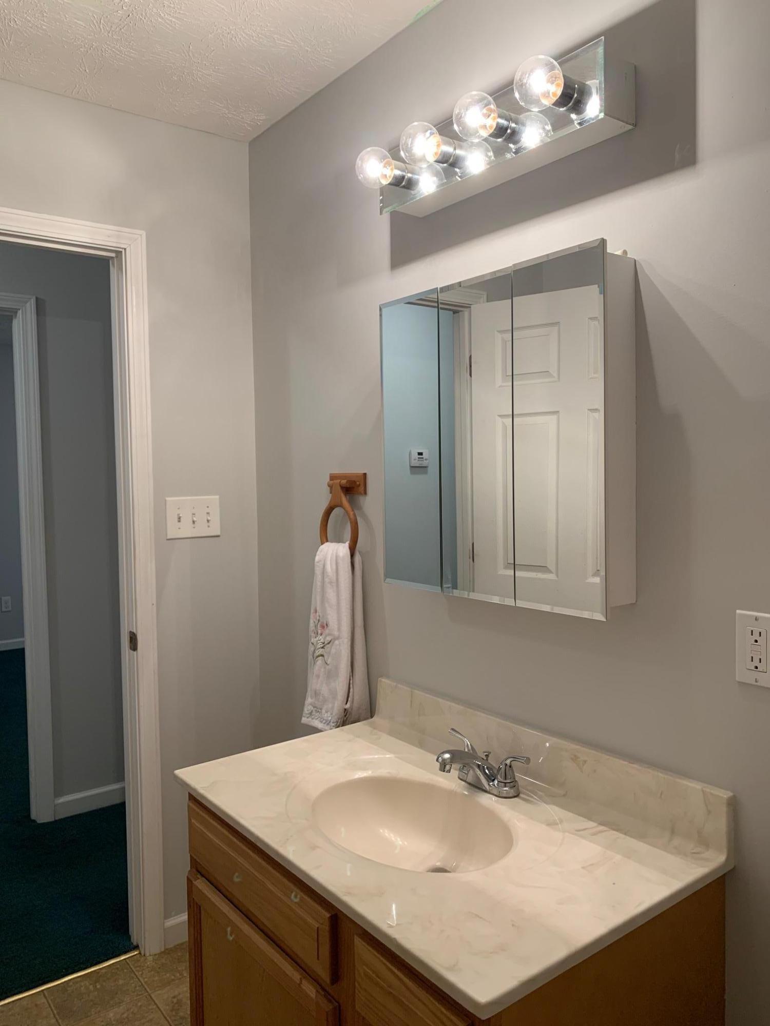 2363 Idle Hour Road Kingsport, TN 37660 - Photo 13 of 24 IMG_4667