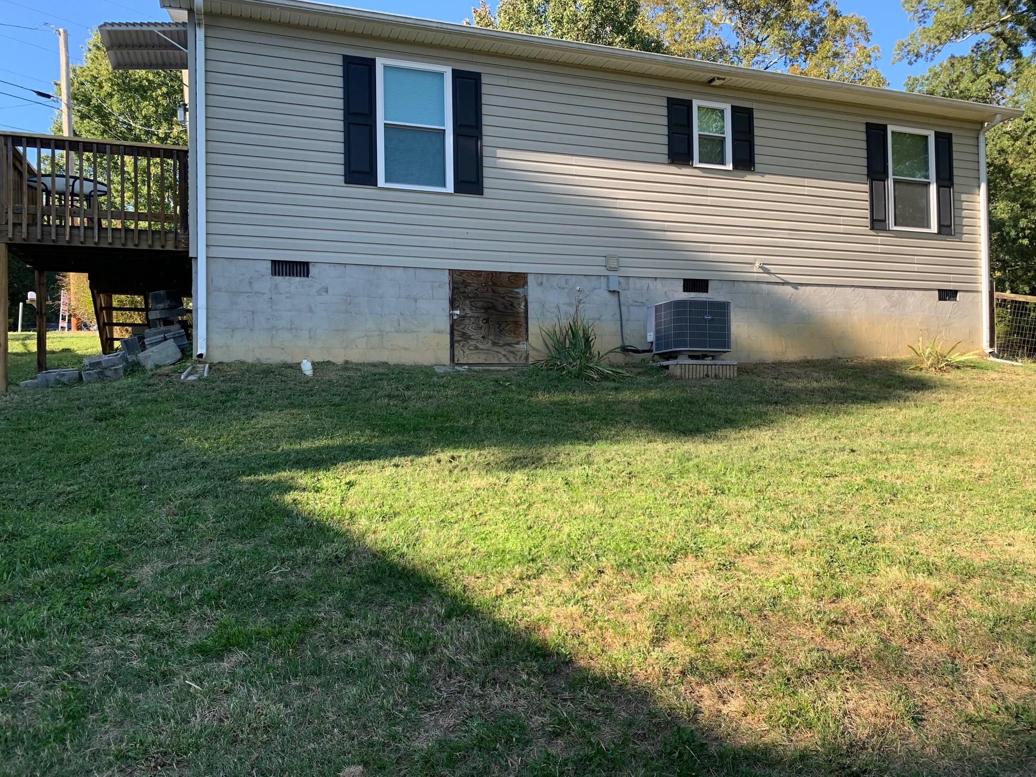 2363 Idle Hour Road Kingsport, TN 37660 - Photo 20 of 24 IMG_4697