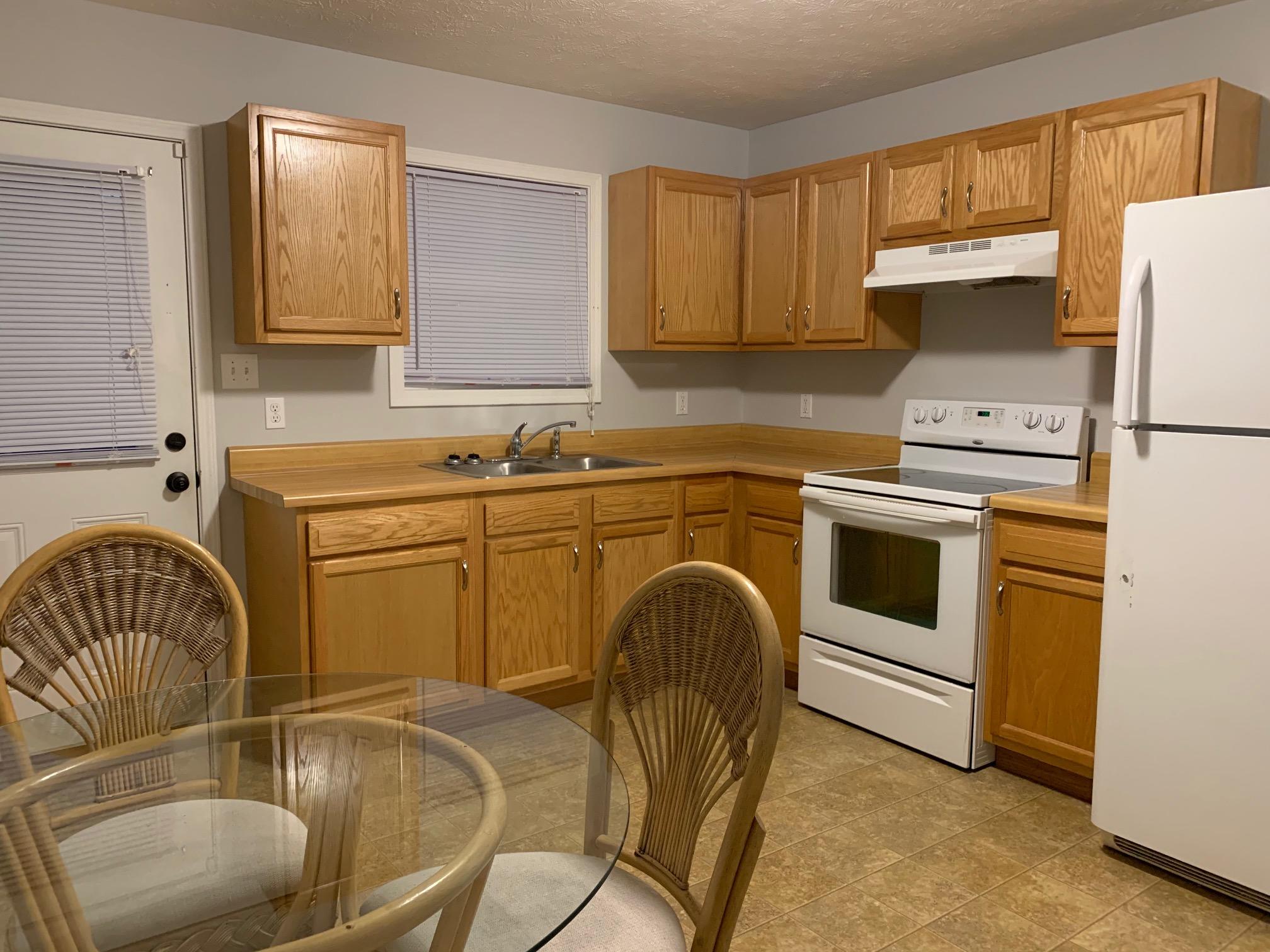 2363 Idle Hour Road Kingsport, TN 37660 - Photo 8 of 24 IMG_4661