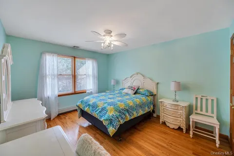 $1,425,000 | 64 Muttontown Eastwoods Road, Syosset, NY 11791